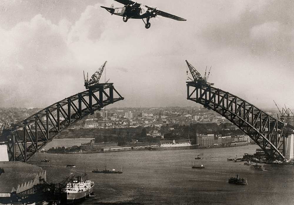 The History of Art Deco - Harbour bridge -