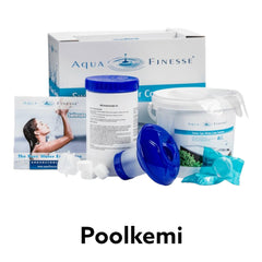 Poolkemikalier för att sköta poolens vattenbalans och desinfektering