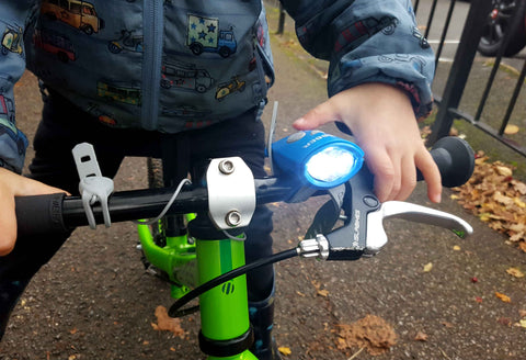 Globber Mini Hornit Bike Light First Impression