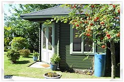 Summer house with concrete foundations