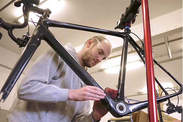 Carbon fiber frame repairs call very particular knowledge and skill.