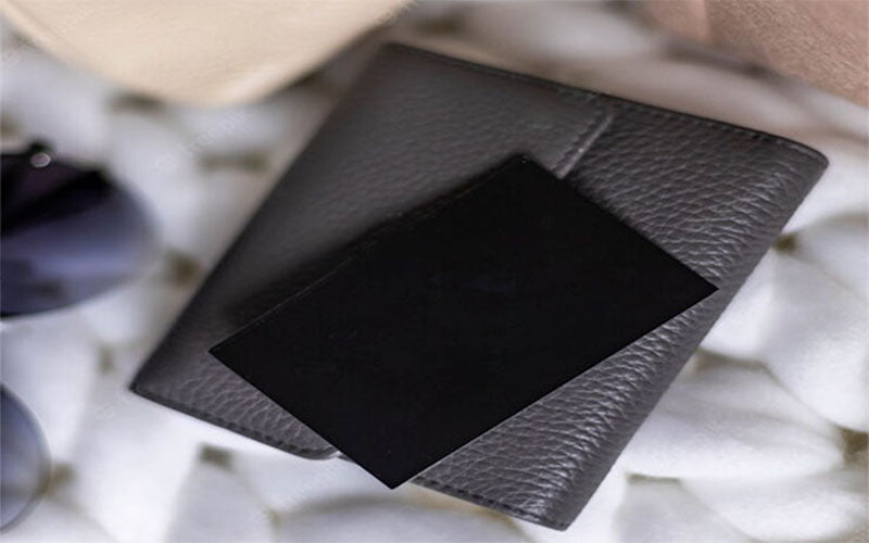 carbon fibre wallet