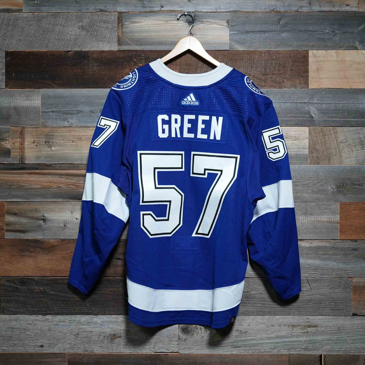 LIGHTNING / GAME-WORN JERSEYS