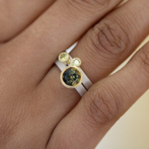 Australian parti-sapphire ring set by Mark Nuell at designyard contemporary jewellery gallery dublin ireland