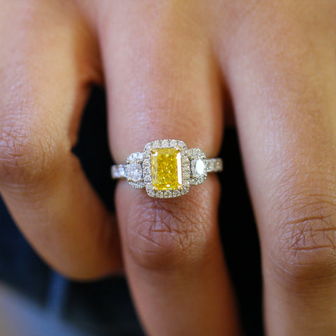 Vivid fancy yellow diamond ring at designyard contemporary jewellery gallery dublin Ireland