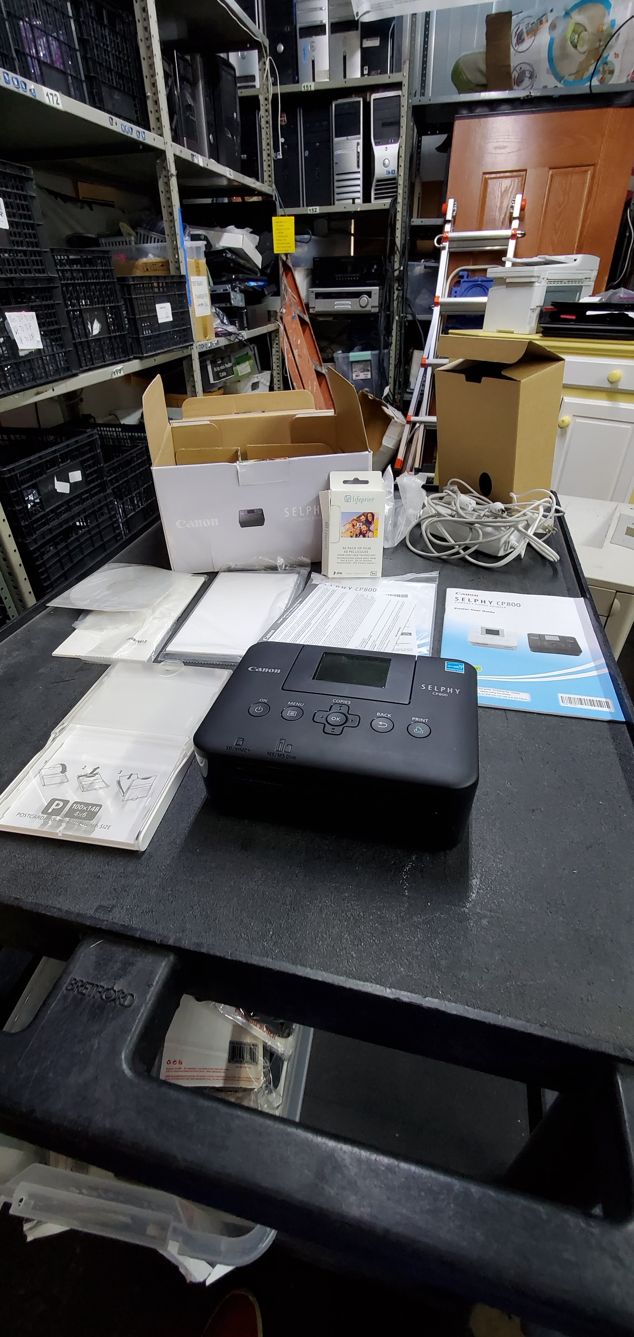 Canon Selphy CP800 on the go photo printer complete with box