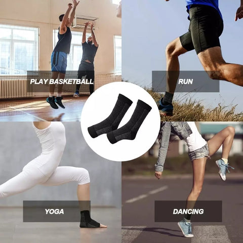 De zwarte en witte pijnverlichtende compressie sokken worden gedragen tijdens het sporten, basketbal, yoga, hardlopen of dansen.