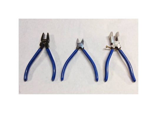 Stained Glass Running Plier, Curved Jaw Forces Scoreline to Run, Break.  Easy to Use Blue Handle. Fits Well for Smaller Hands. 