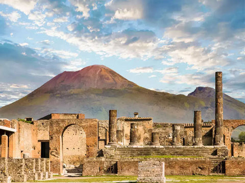 how Vesuvius volcano buried Pompeii