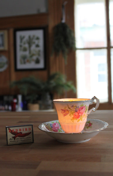 vintage teacup candle holiday kitchen