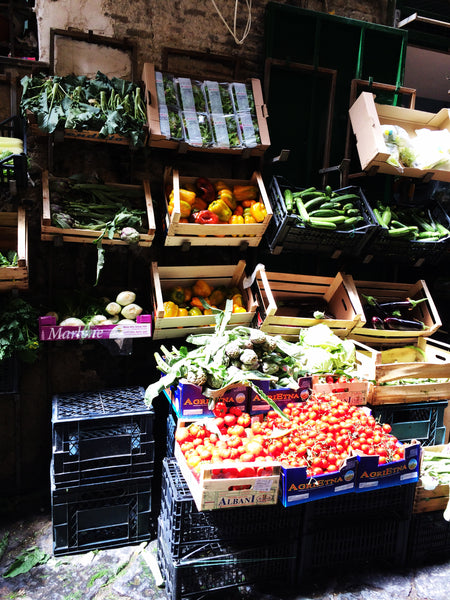 étal de légumes du centre historique de Naples