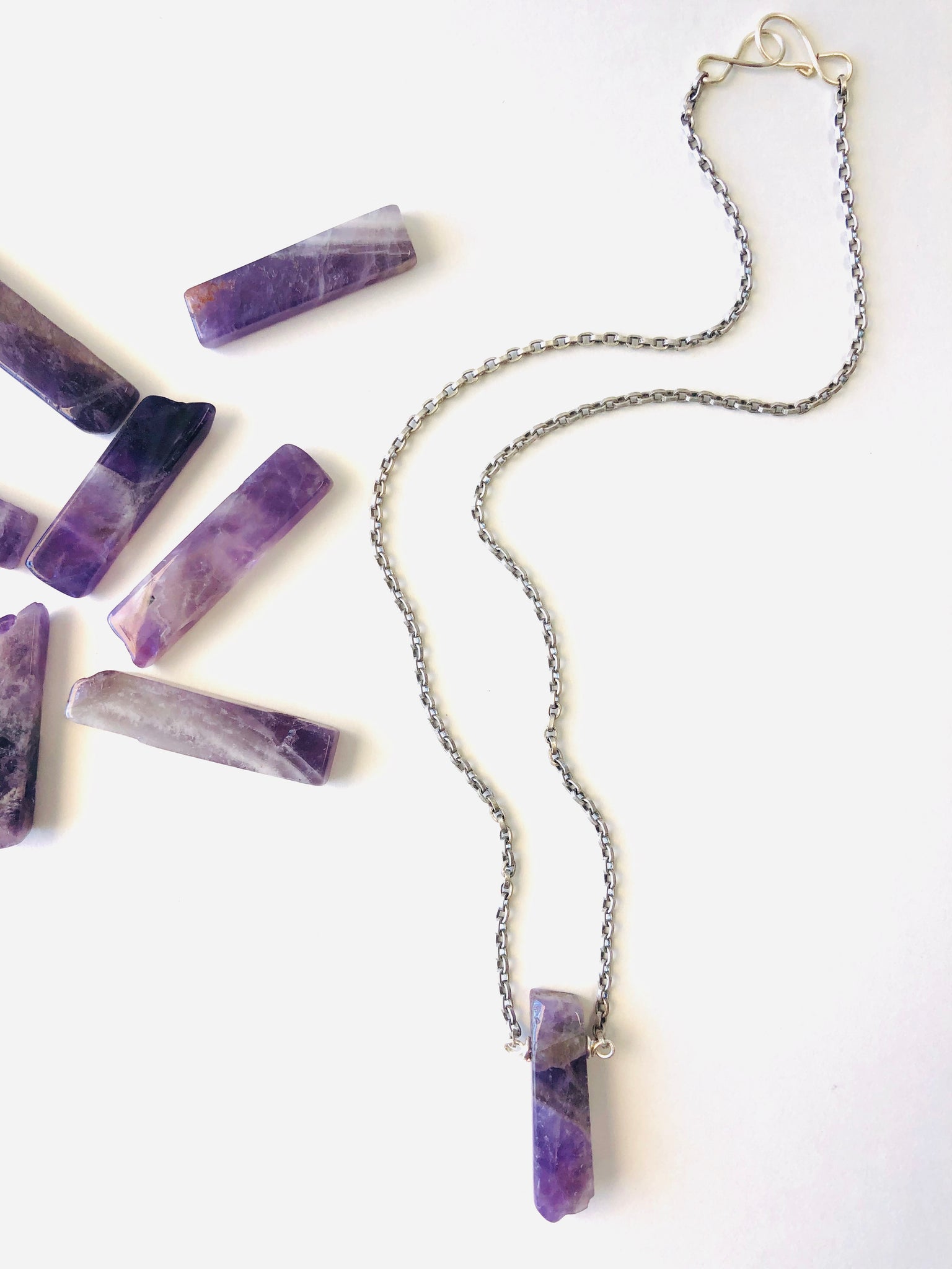 amethyst necklace for anxiety