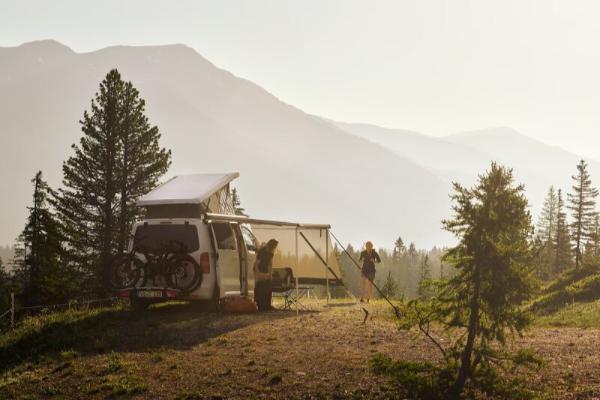 Thule 4200 Mountain Motorhome