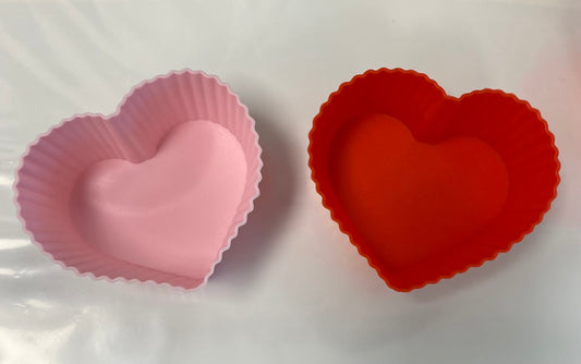 Heart-Shaped Valentine's Day Silicone Baking and Candy Mold, 12-Cavity -  Wilton