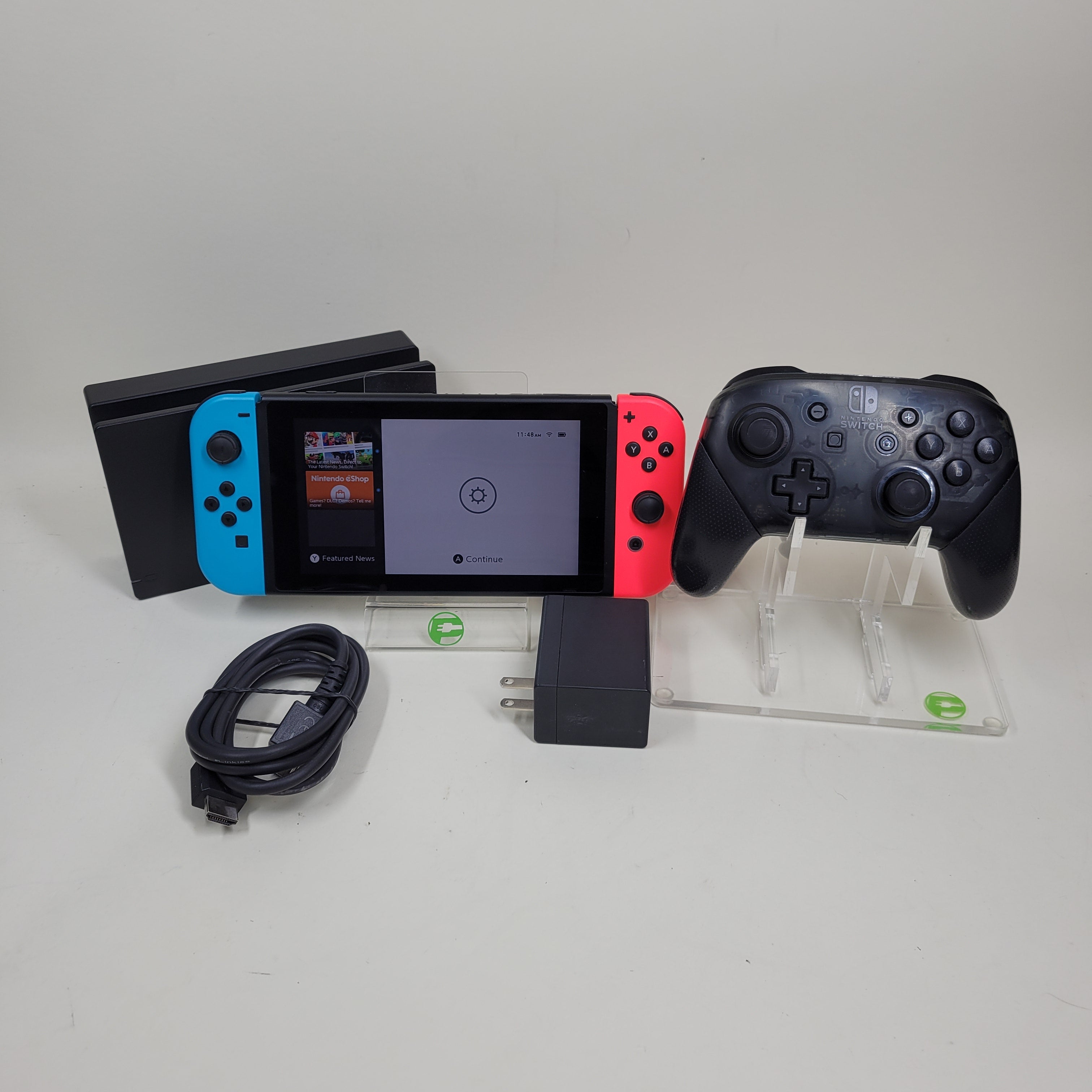 Nintendo Switch v2 Video Game Console HAC-001(-01) Red/Blue
