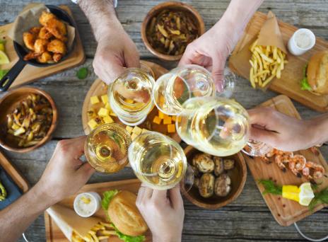 Food Pairing With Dry White Wine