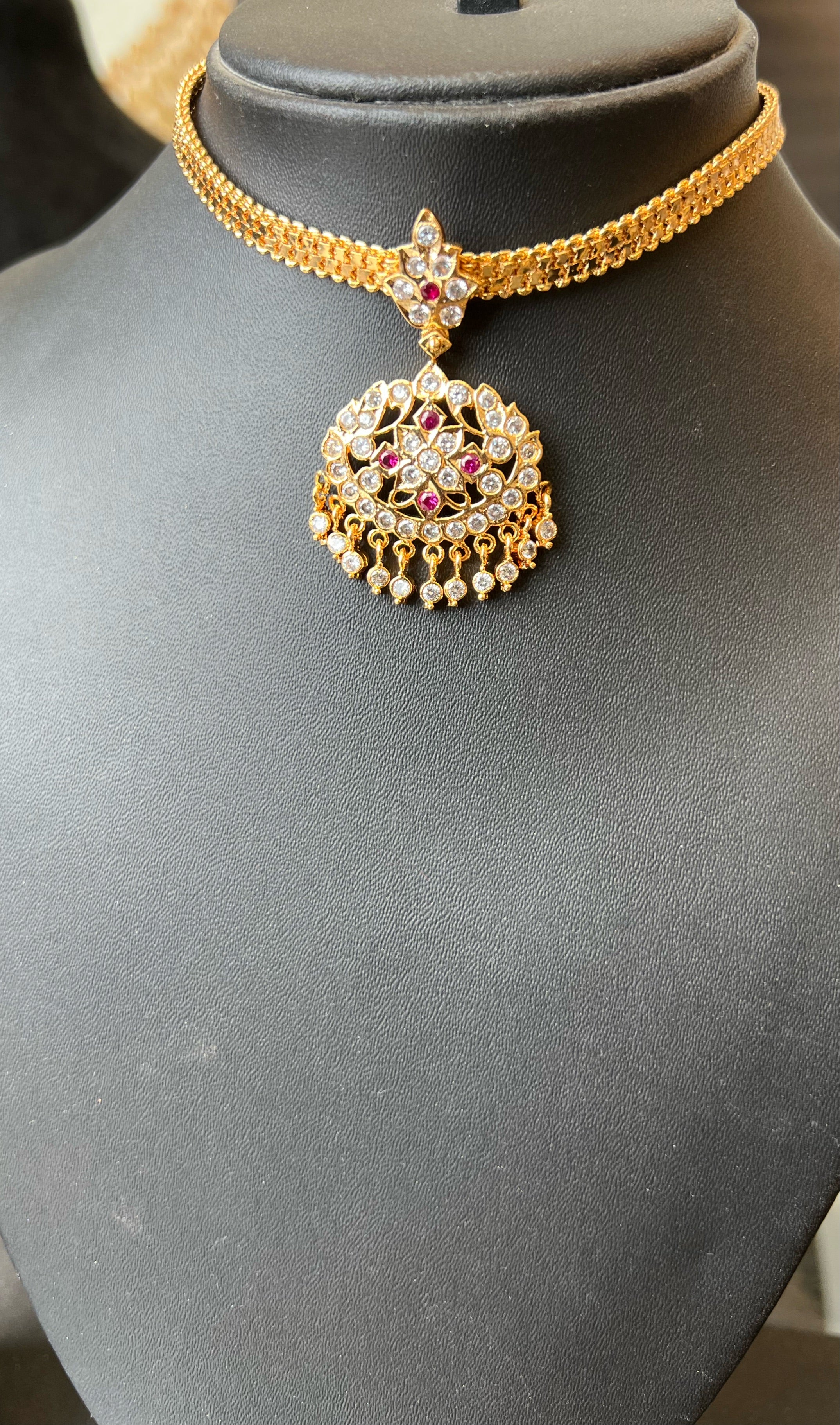 Gold Pathakkam Chain – Maya's Boutique