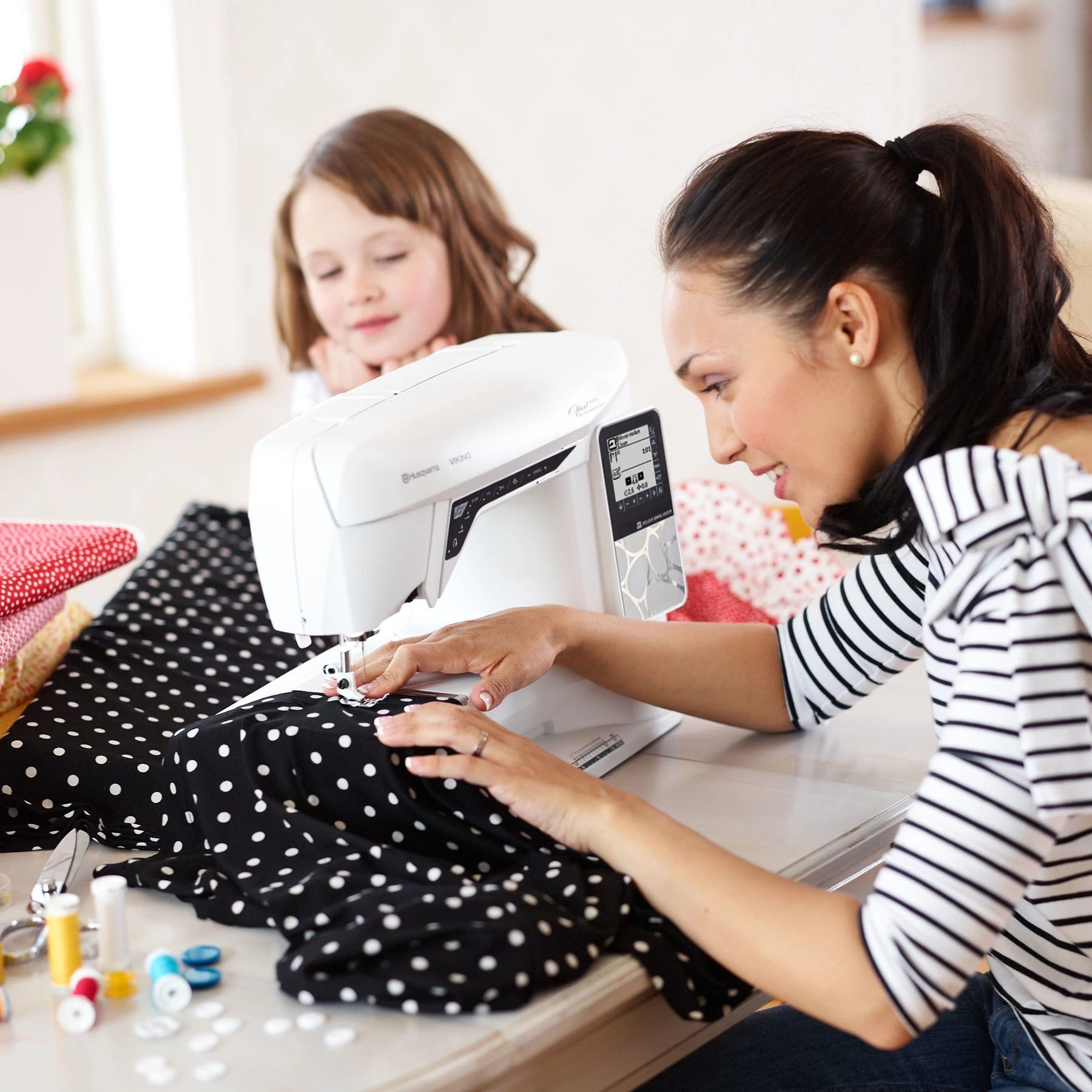 Sewing Machines | Husqvarna® Viking®