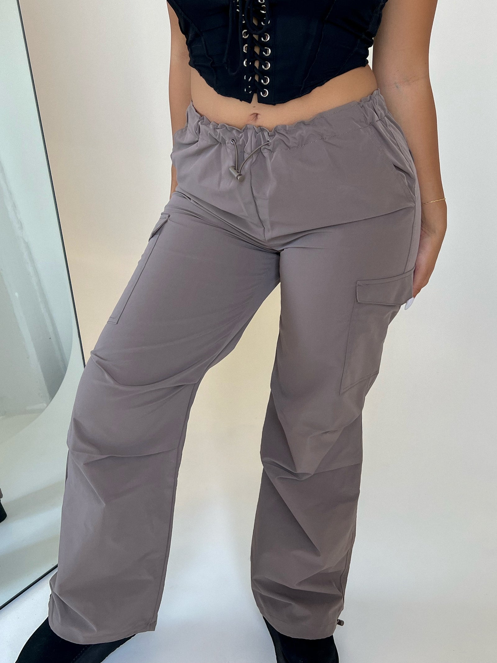 Jocelyn Cargo Pants (Fuchsia) - Laura's Boutique, Inc