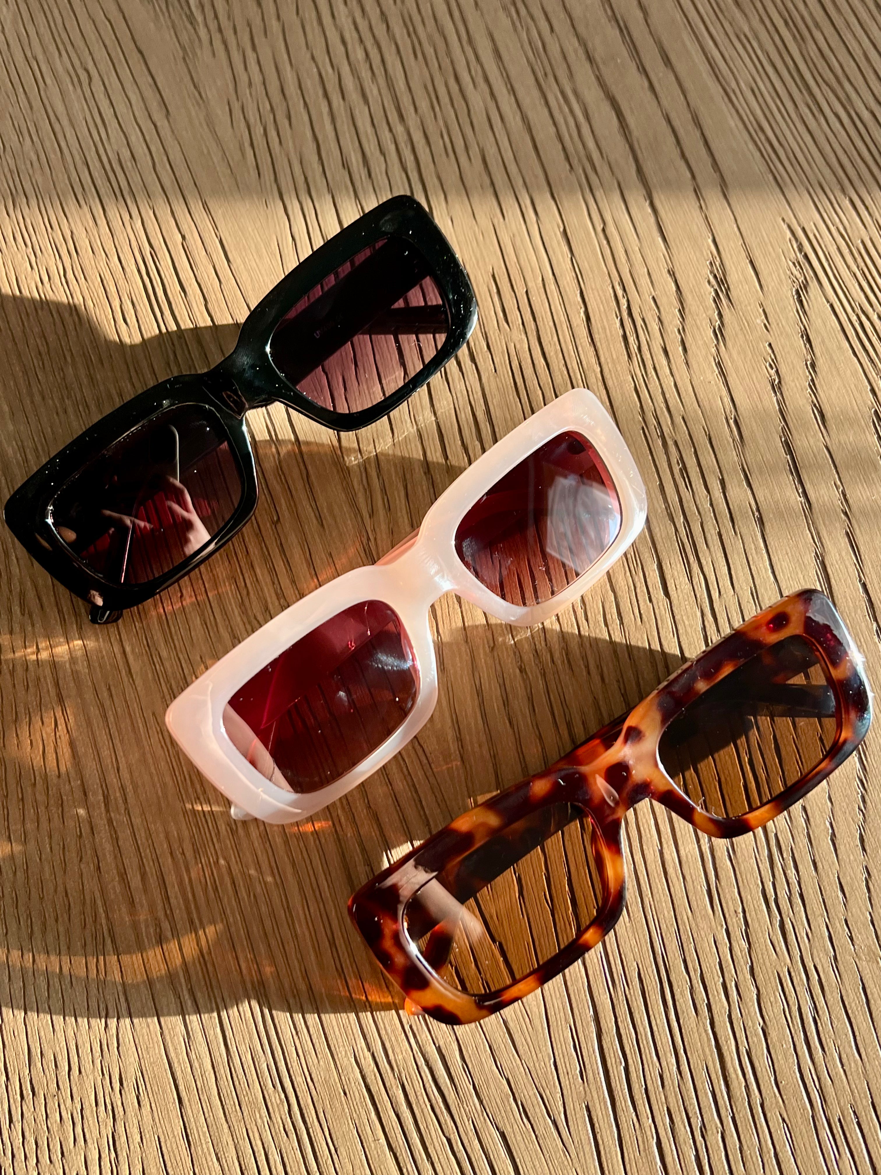 Stacy Glasses (Taupe)