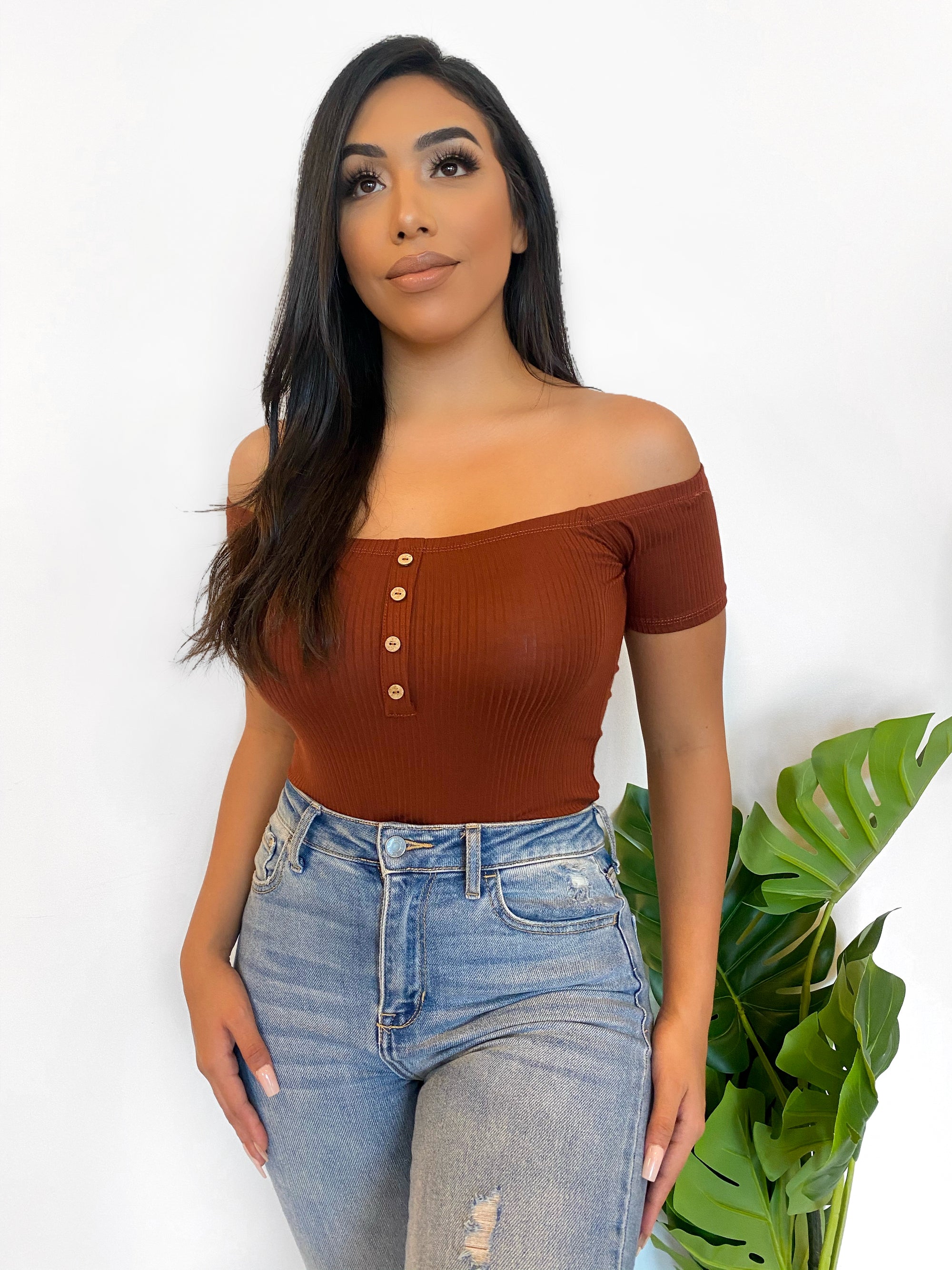 Samantha Bodysuit (Black) - Laura's Boutique, Inc