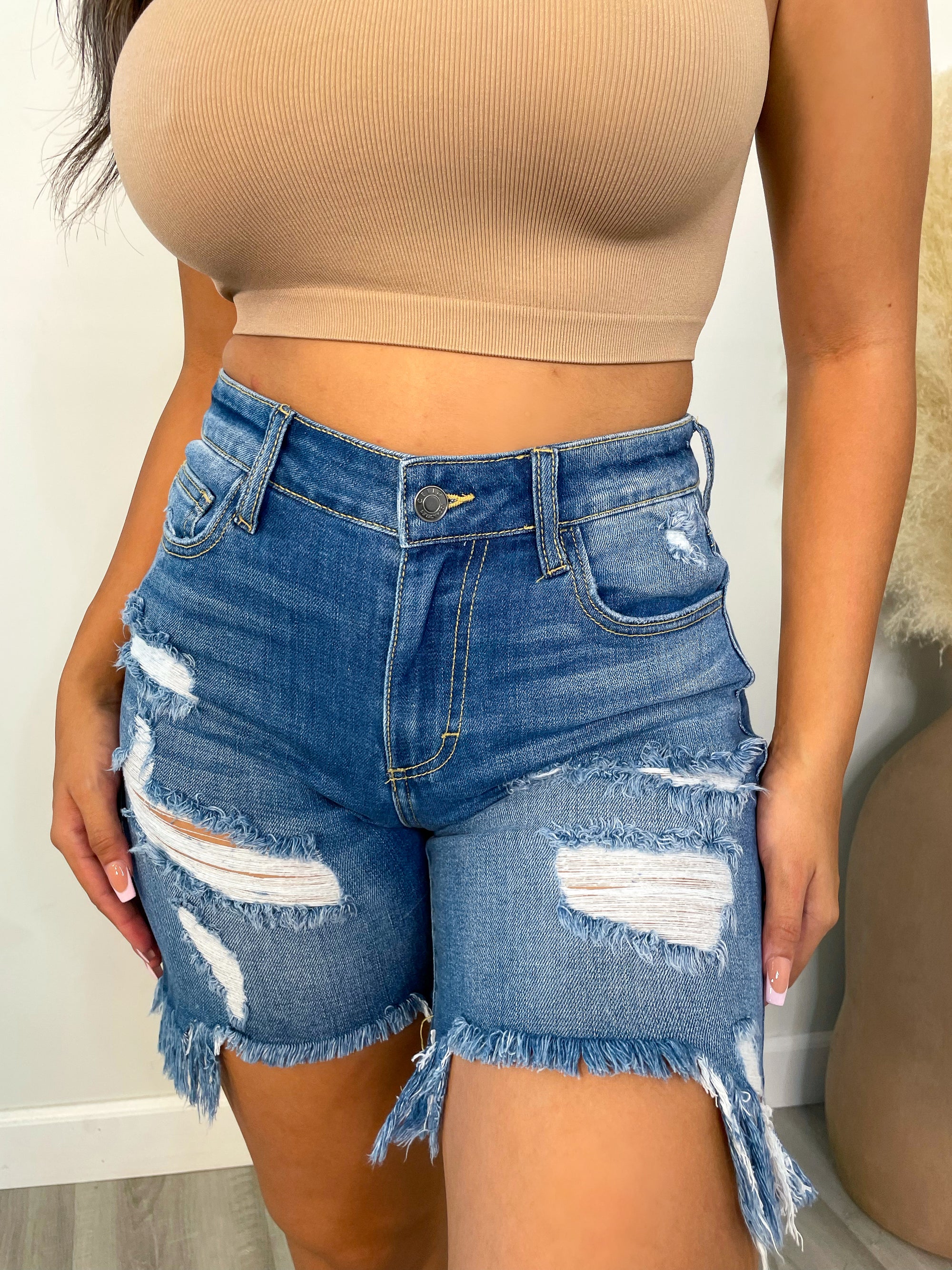 Sofia Jeans - Jean Shorts 2022 Review! Now Available in Sizes 0 - 28!