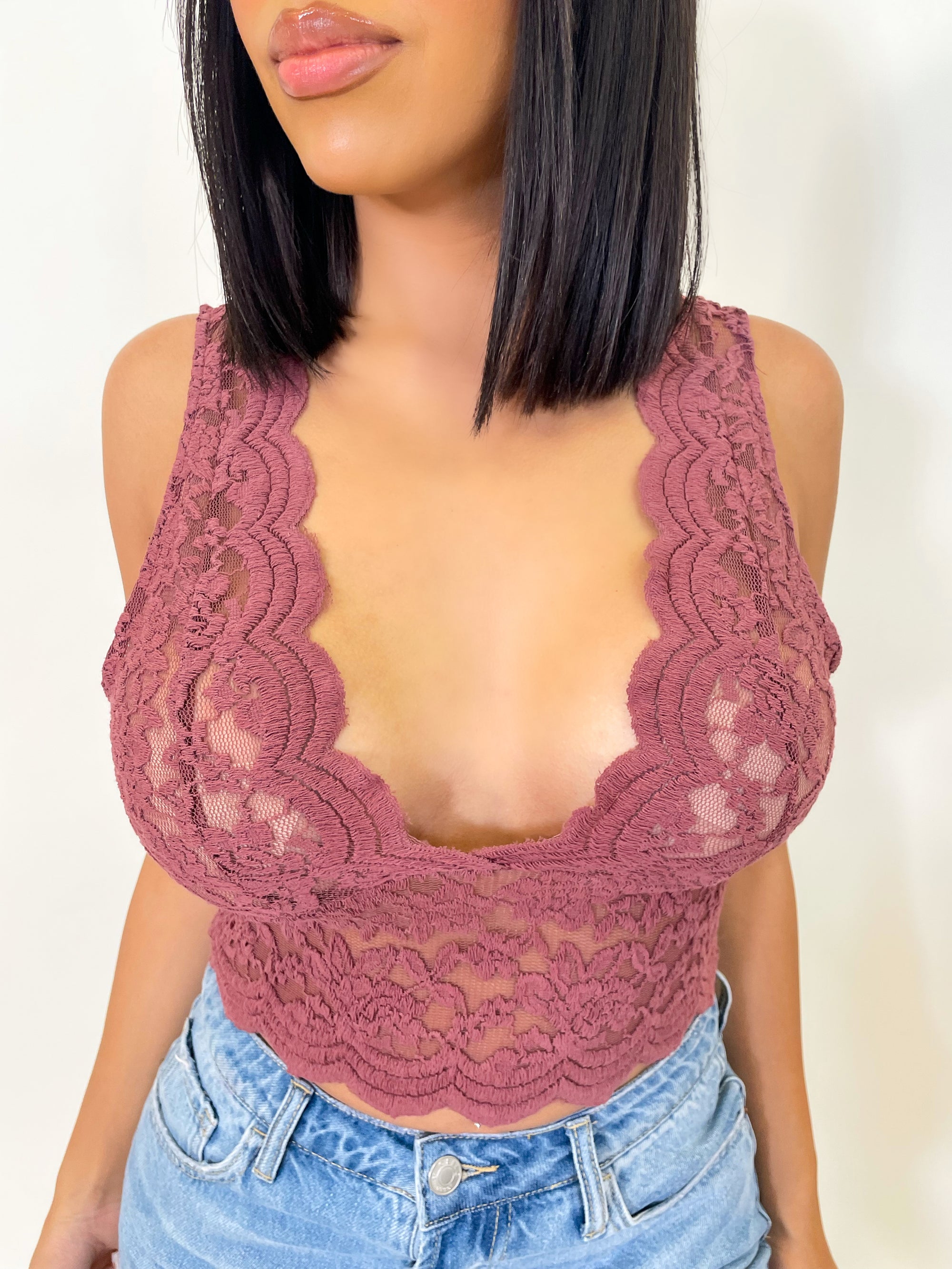 Kathy Lace Bralette (Black) - Laura's Boutique, Inc