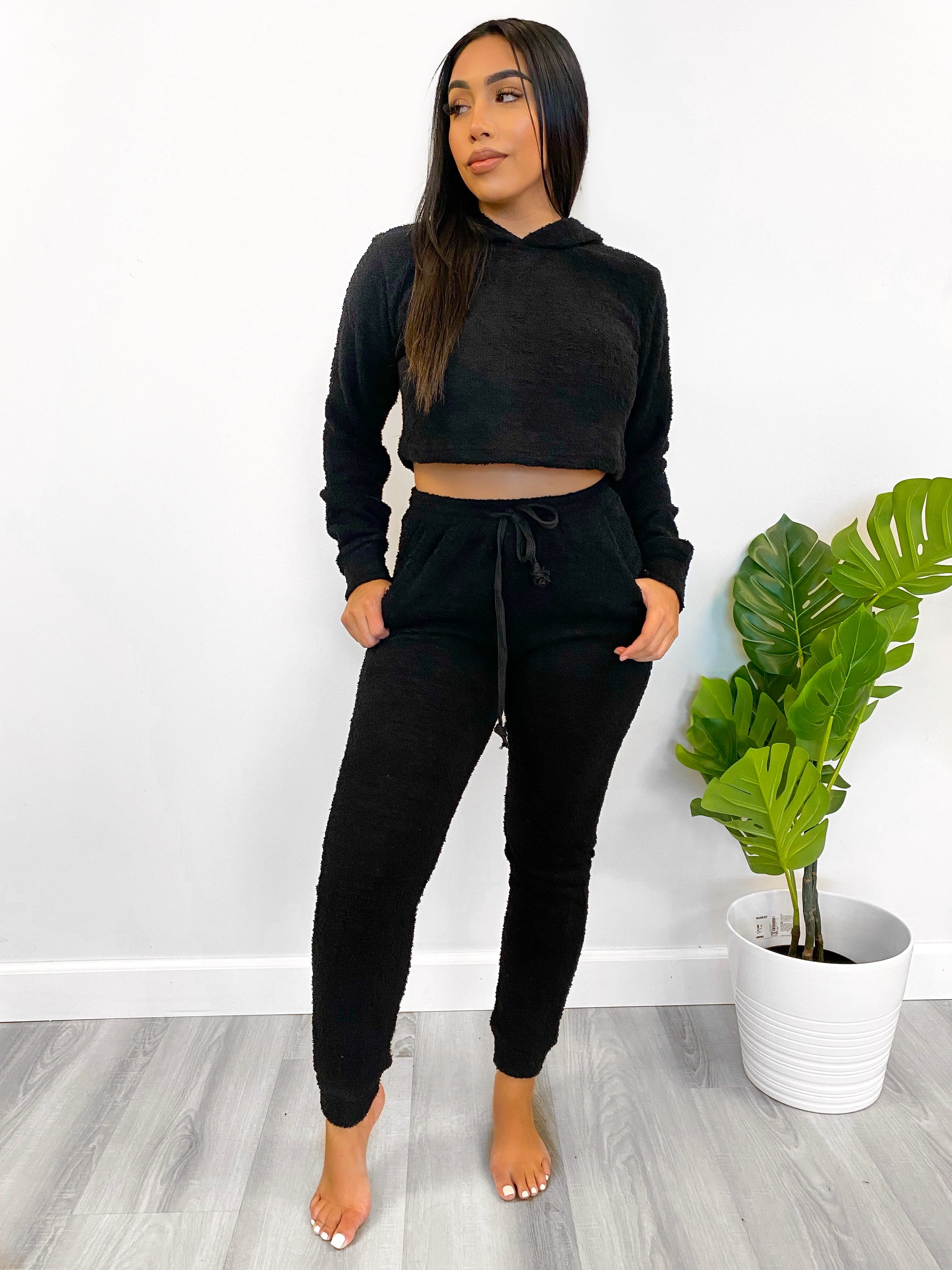 Raeley Black Leggings-Curvy – Missy's Boutique