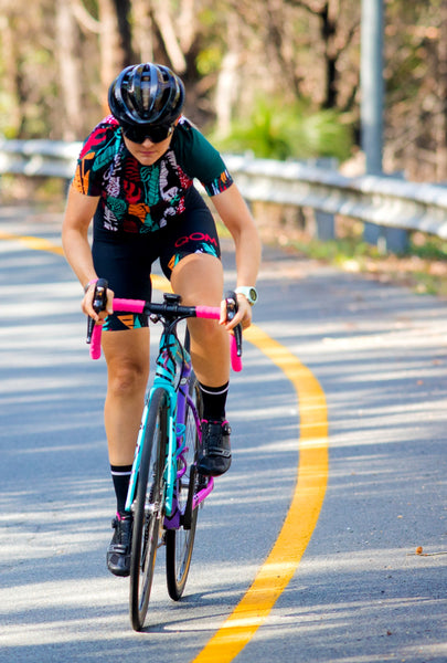 Download Female Cycling Apparel - Quality Cycling Gear | QOM ...