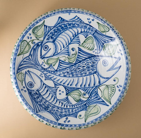 A three fish dish