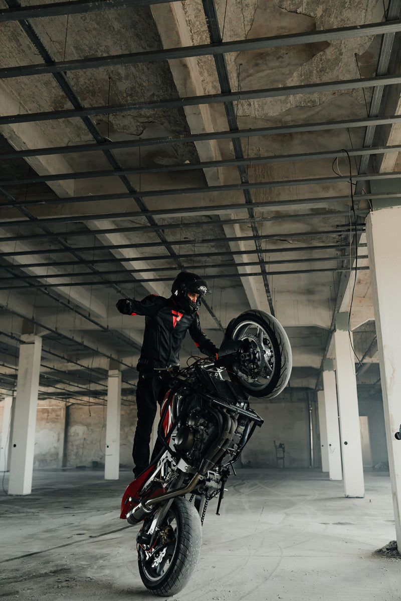 motocycle acrobat