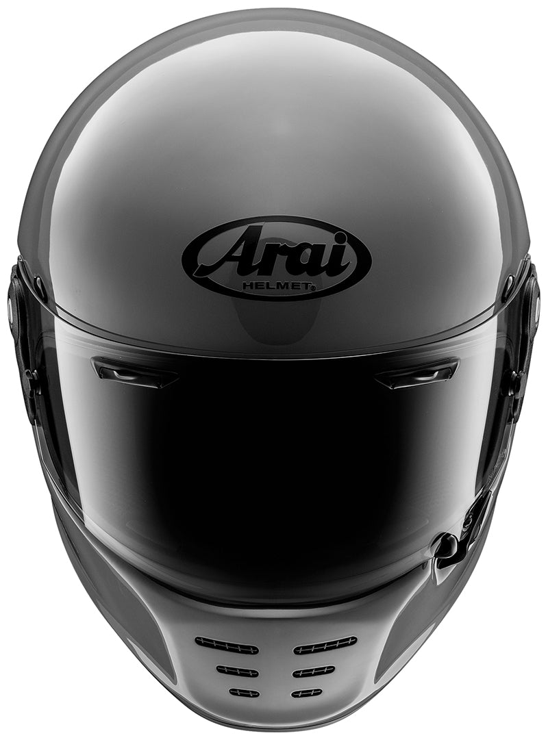 Kask motocyklowy Arai Concept-X na zdjęciu studyjnym