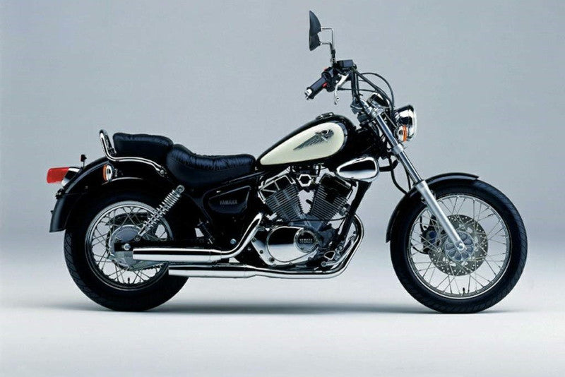 yamaha xv 125 virago na zdjęciu studyjnym