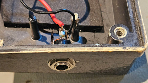 9 volt aansluiting zonder 9 volt connector