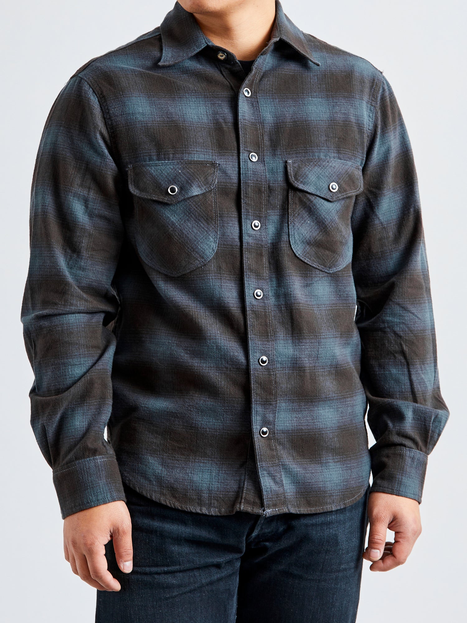 Bodie Flannel Shirt in Midnight Blue