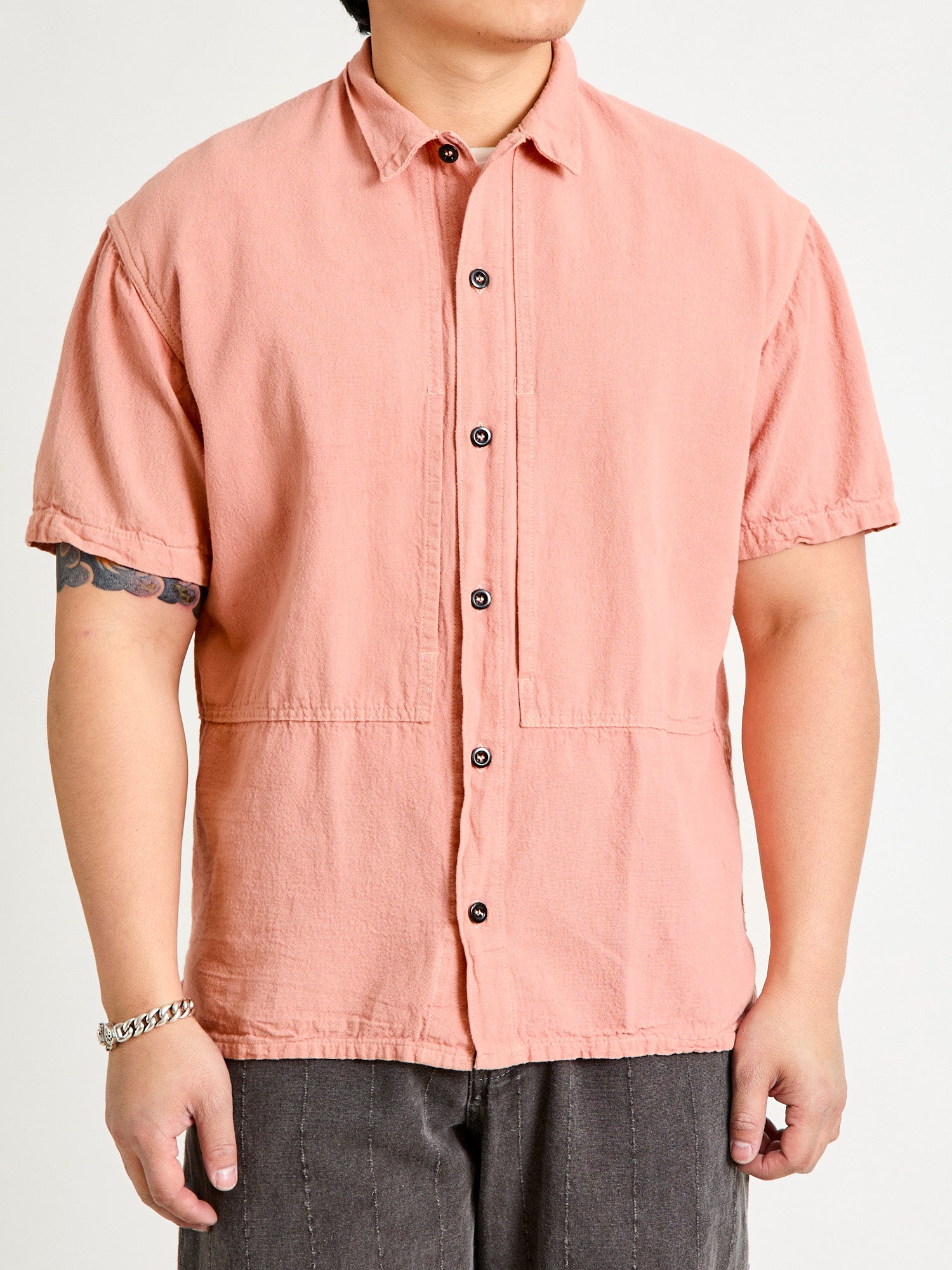 479 Short Sleeve Square Tail Yoke Shirt in Madder