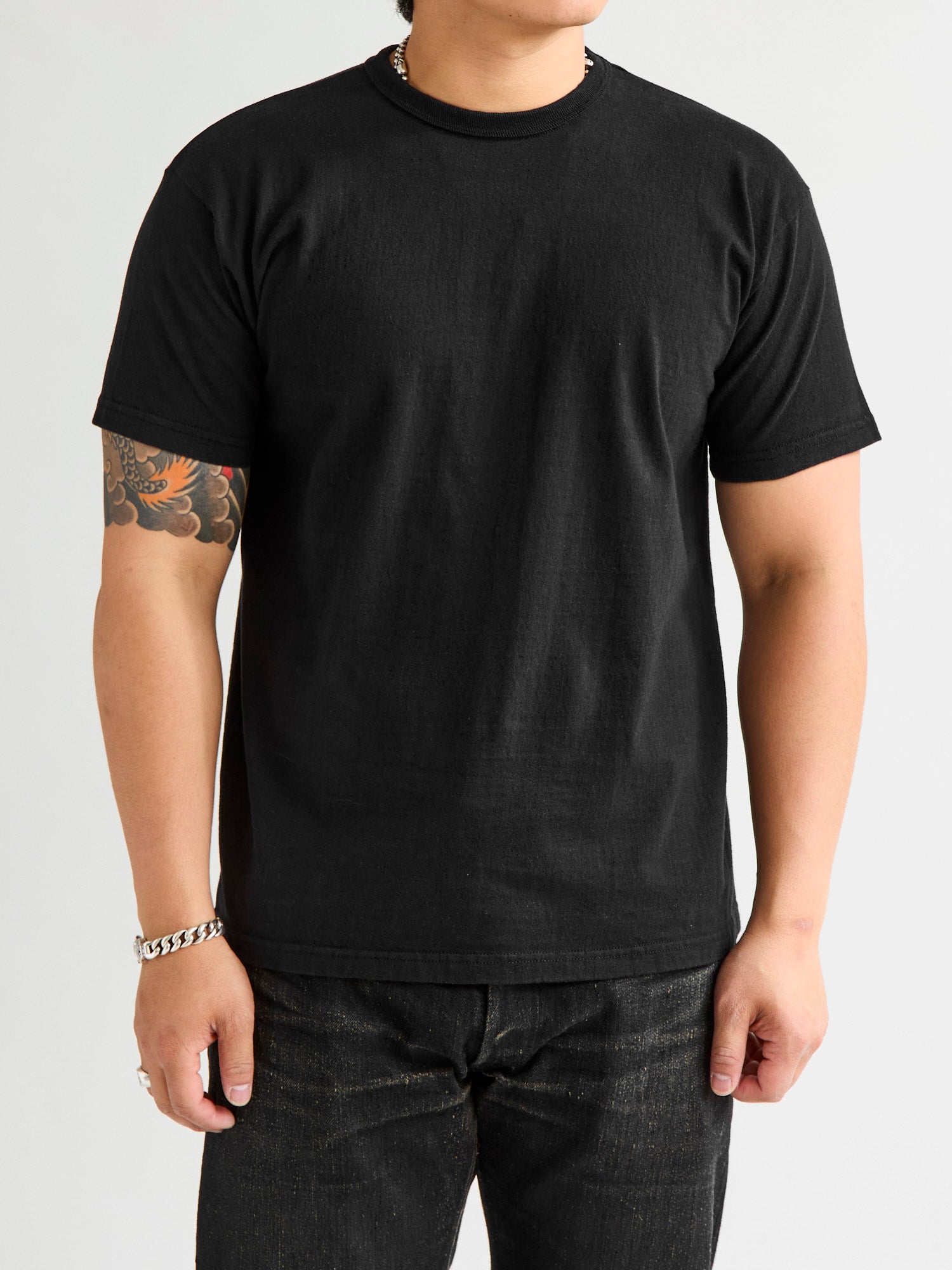 Heavyweight T-Shirt in Black