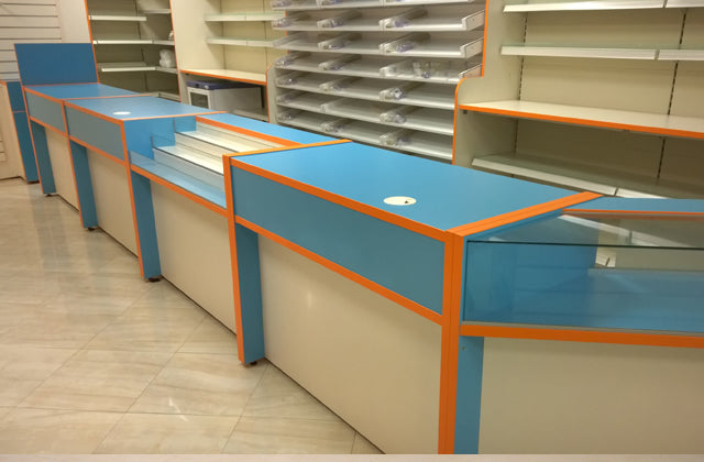 Pharmacy Showcases & Counters