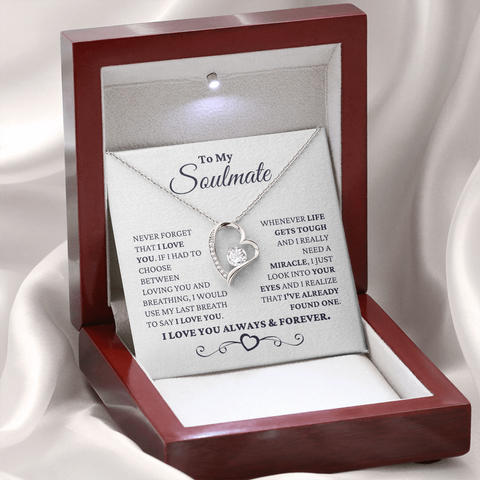 Necklace Gift for Soulmate - I Just Look Into Your Eyes