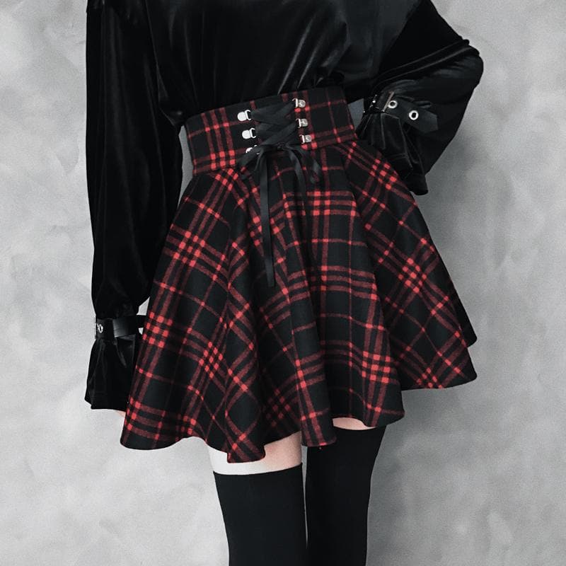 plaid skirt