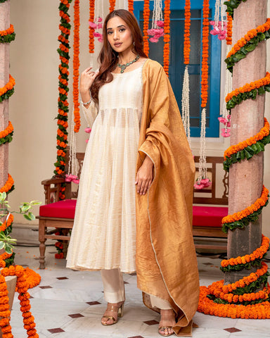 Trendy ivory self-embroidered suit set for a fashionable and eye-catching ensemble