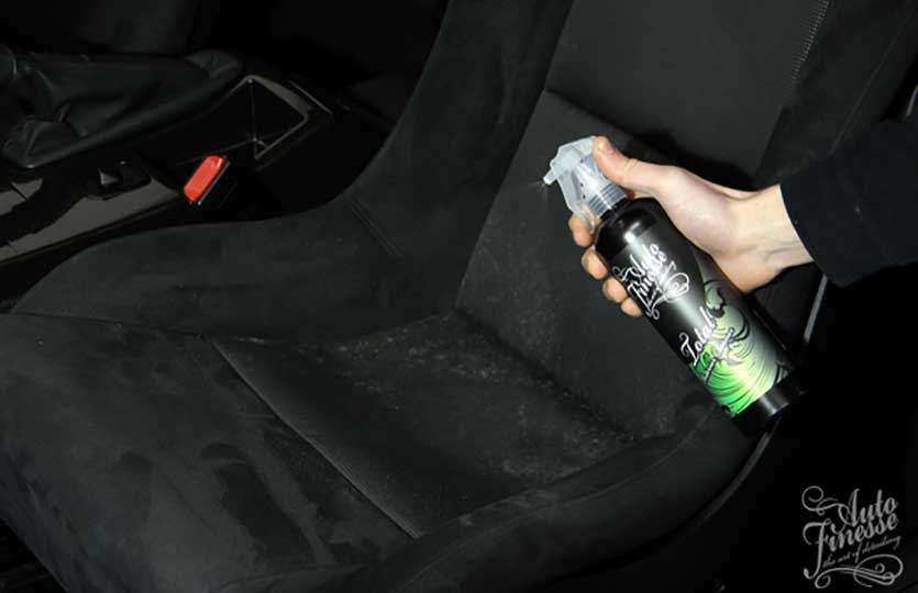 Buy Leather and alcantara cleaner online