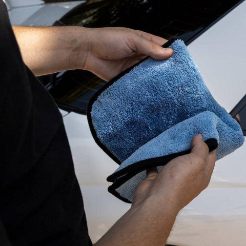 The Right Towels for Cleaning Your Alaskan Car