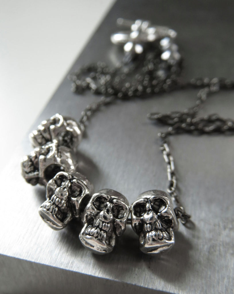 silver skull necklace