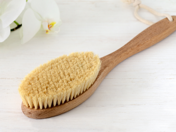 benefits of dry body brushing 1