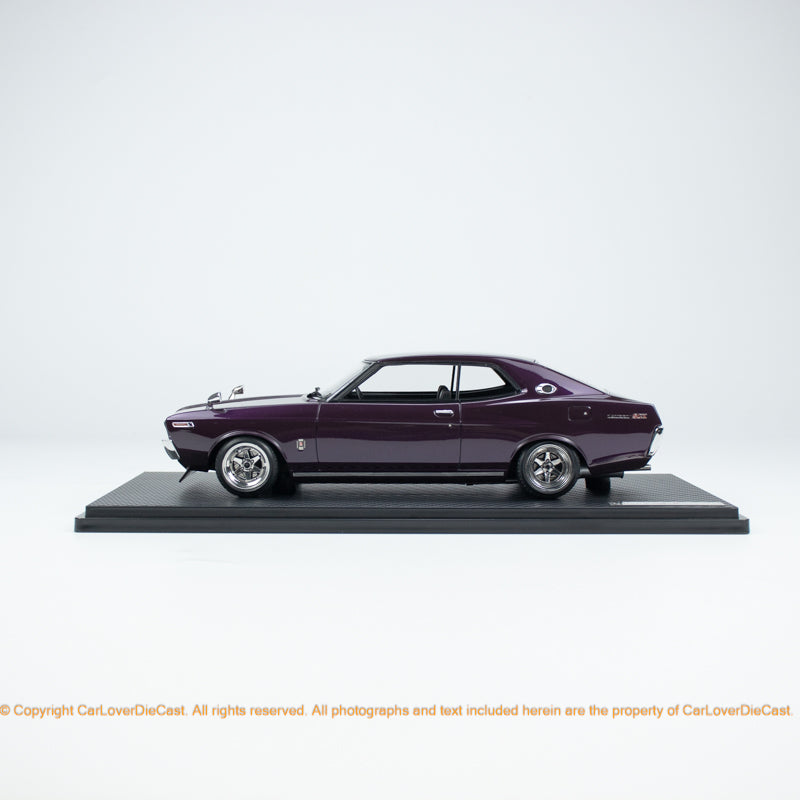 Ignition Model 1:18 Nissan Laurel 2000SGX (C130) White/Green (IG3010/I