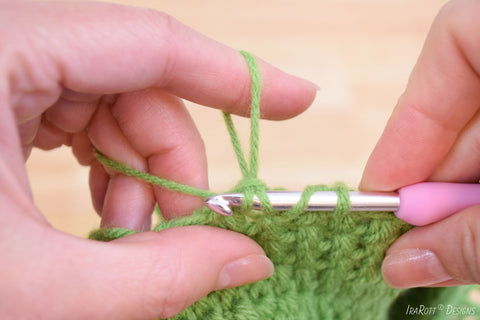 Half Double Crochet Loop Tutorial