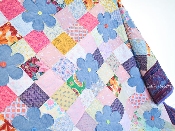 Scrappy Daisy Garden Quilt Free Pattern by IraRott