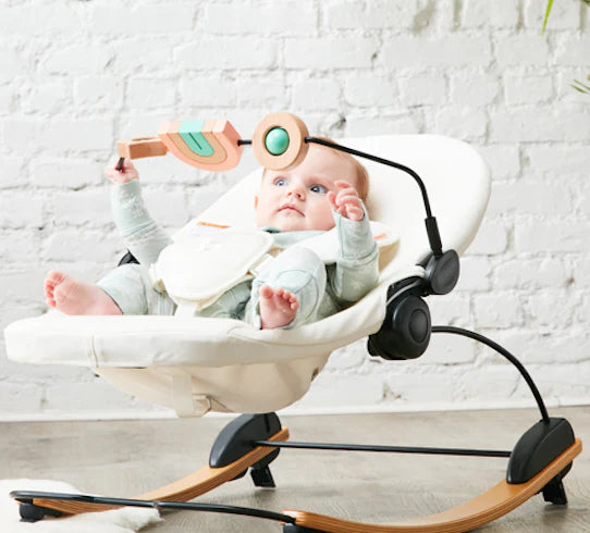 coco go bouncer 3-in-1 with toy bar