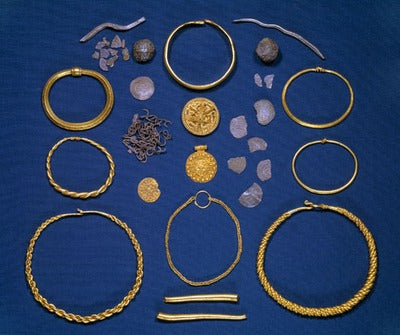 Viking hoard from Vester Vedsted contained both gold and silver arm rings.